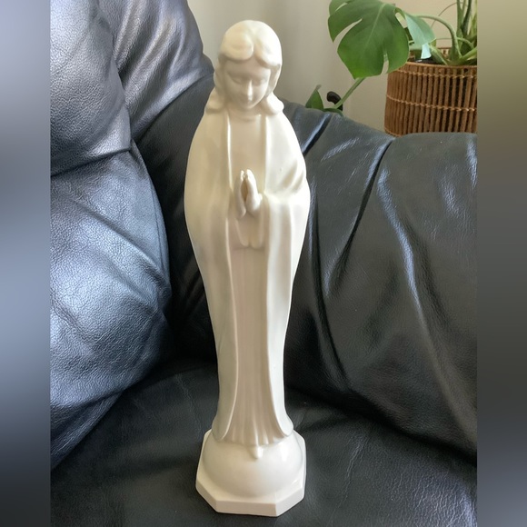 Sanmayo Japan Other - VINTAGE 40s VIRGIN MARY